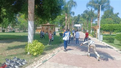 حدائق القناطر الخيرية تستقبل المواطنين في ثالث أيام عيد الأضحى المبارك 