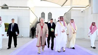 رئيس جمهورية تركمانستان السابق يغادر جدة