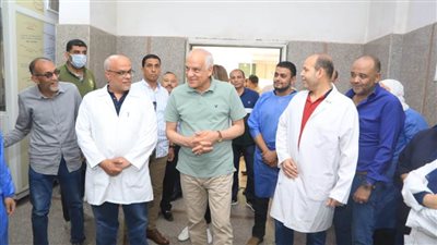 محافظ الجيزة يتفقد مستشفيات الوراق المركزي والتحرير العام لمتابعة انتظام سير العمل