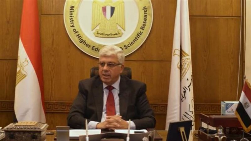 د. أيمن عاشور