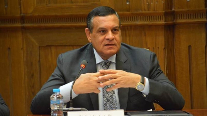 وزير التنمية المحلية