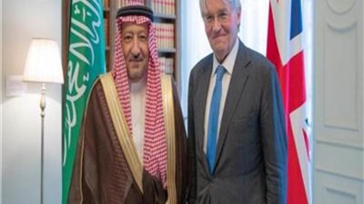السعودية وبريطانيا تبحثان سبل تعزيز التعاون الثنائي
