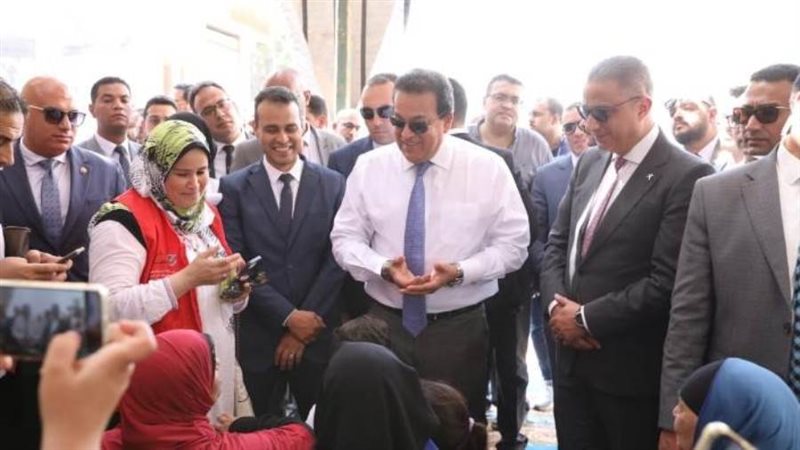 وزير الصحة بالفيوم