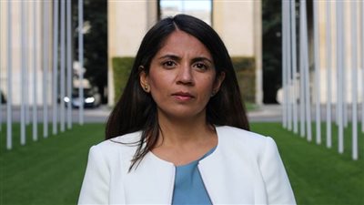 سفيرة بريطانيا لحقوق الإنسان تطالب إيران بالتوقف عن قيود حرية التعبير والدين والمعتقد