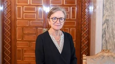 رئيسة مجلس الوزراء التونسية تبحث أهم التحديات التي تواجه تطوير السياحة الصحراوية