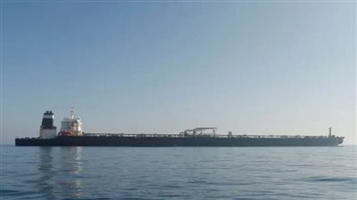 البحرية الأمريكية: إيران حاولت الاستيلاء على ناقلتي نفط