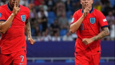 منتخب إنجلترا للشباب يسحق إسرائيل بثلاثية نظيفة