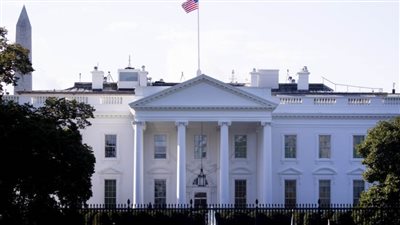 البيت الأبيض يعلن الموافقة على تسليم أوكرانيا ذخائر عنقودية