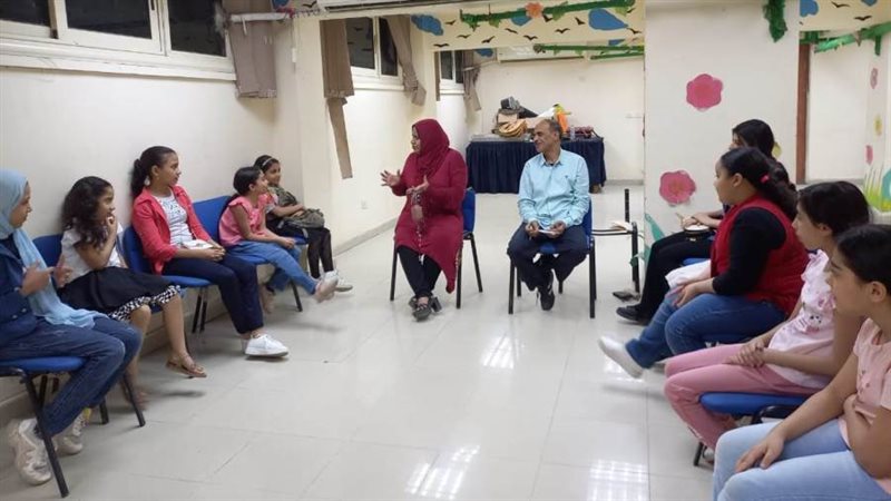 الأطفال خلال الاستماع