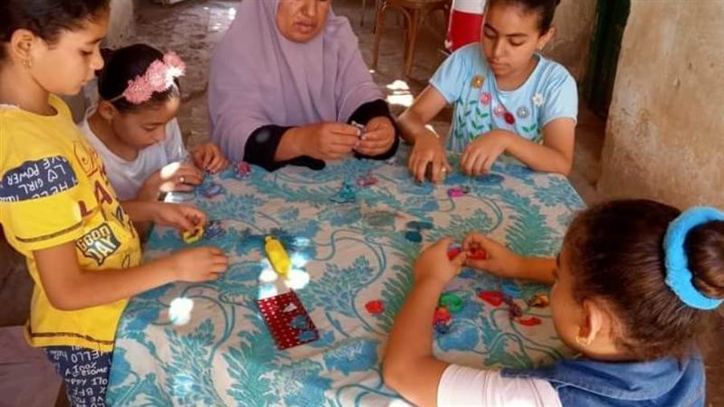 فنون تشكيليه بمكتبة