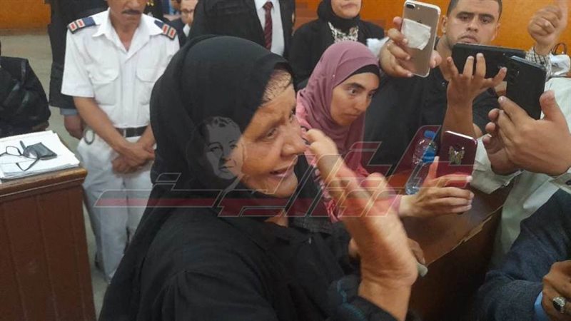 أم الجاني والمجني