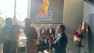 وزيري يتفقد قاعات العرض لمعرض رمسيس.. ودهب الفراعنة بمتحف استراليا