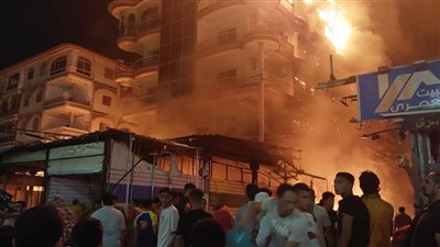 نشوب حريق في عقارين ومحل بمصيف جمصة بالدقهلية 