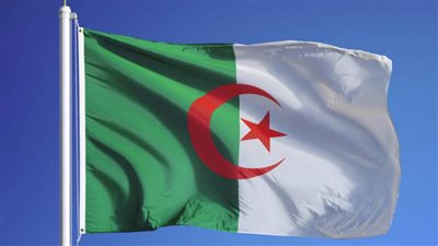 مباحثات جزائرية-تشادية في مجالات النقل البري والبحري