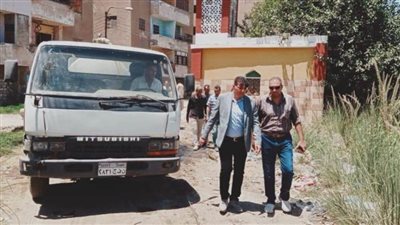 محافظ المنيا يوجه بسرعة حل مشاكل الصرف الصحي بمركز سمالوط 
