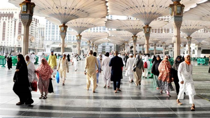 وصول أكثر من 222