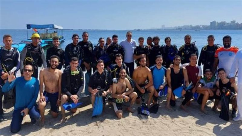 مبادرة تنظيف الميناء