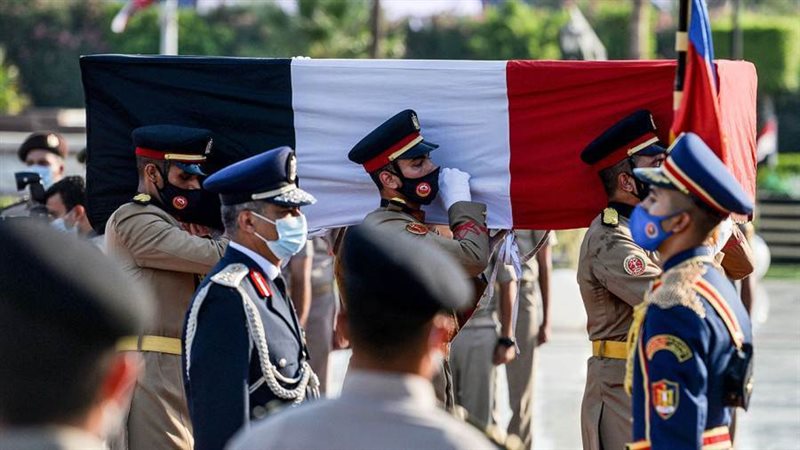 جثمان جيهان السادات