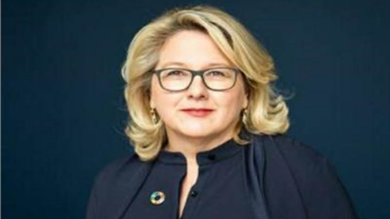 سيفينا شولز