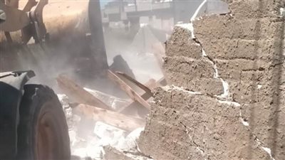 إزالة 65 حالة تعدٍ على الأراضي الزراعية وأملاك الدولة بالبحيرة