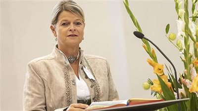 وزيرة الدفاع النمساوية تدافع عن انضمام بلادها لعضوية الدفاع الجوي الأوروبي