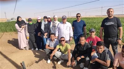 بمزارع باريس تدريبات صيفية لطلاب كلية الزراعة جامعة الوادي الجديد 