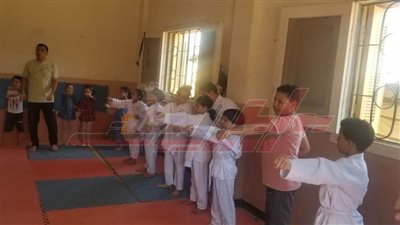 استمرار المشروع القومى للمراكز الرياضية بقرى 