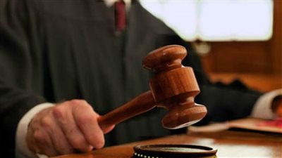 تأجيل إعادة محاكمة متهم بـ