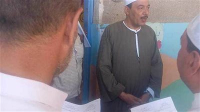 رئيس أزهرية سوهاج يتابع أول أيام بمراكز تصحيح الشهادة الثانوية الأزهرية