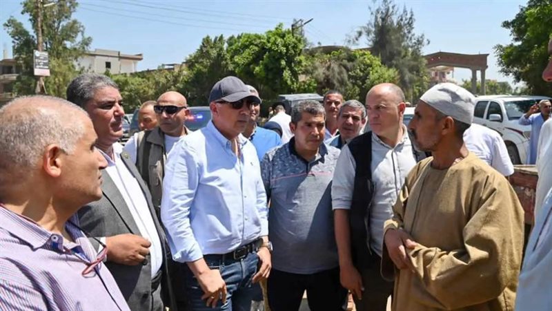 وزير الري يتفقد حالة