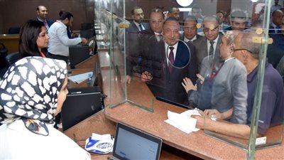 محافظ الإسكندرية ومساعدو وزير العدل يفتتحون فرع توثيق سيارات بمجمع محاكم المنشية