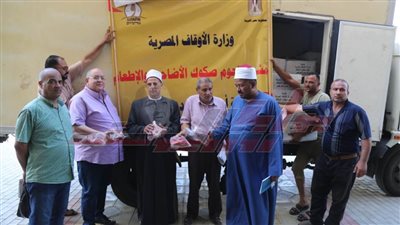 استلام الدفعة الثانية من لحوم الأضاحي البلدي لتوزيعها على 2000 أسرة