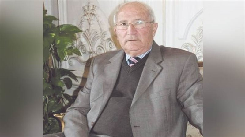 الدكتور سمير ثابت