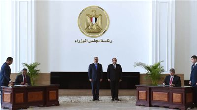 مدبولي يشهد توقيع بروتوكول تعاون حول إصدار تراخيص المشروعات الصناعية