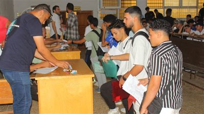 إقبال على اختبارات القدرات بجامعة المنصورة 