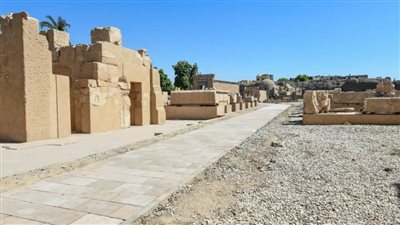 الانتهاء من تطوير منطقة الاستقبال بمعبد الكرنك