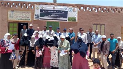 تخريج دفعة المتدربين علي مشروع تربية دودة القز وإنتاج الحرير بقرية البشندي