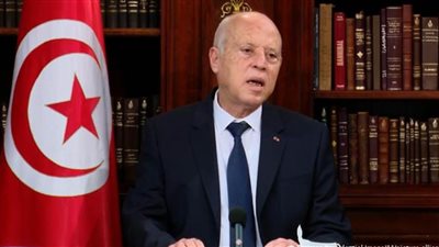 الرئيس التونسي يعفي مدير الشركة الوطنية لاستغلال وتوزيع المياه من مهامه