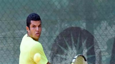 كريم مأمون يتأهل لنصف نهائي بطولة المستقبل الدولية للتنس