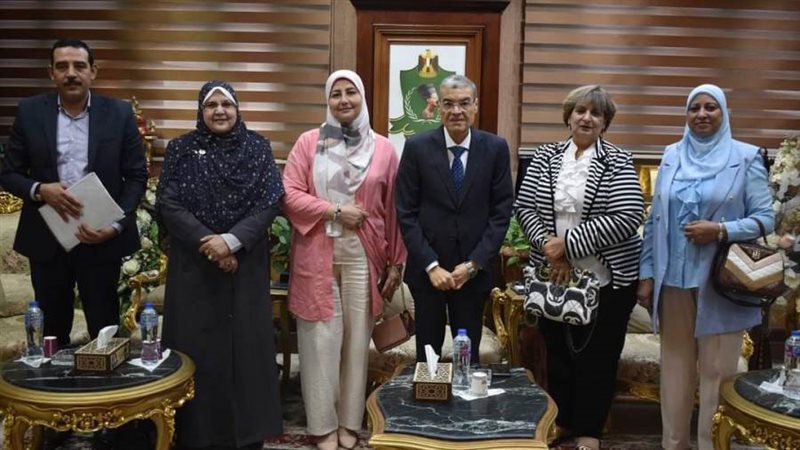 وفد المجلس القومى