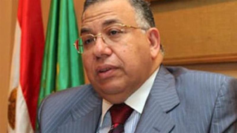 السيد محمود الشريف