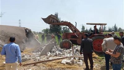 إزالة 199 حالة تعد بسوهاج و105 حالات بكفر الشيخ و194 ببني سويف و50 بالمنيا