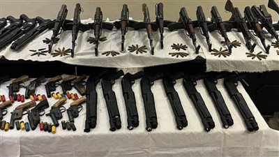 حملة أمنية بأسيوط لضبط الخارجين عن القانون 