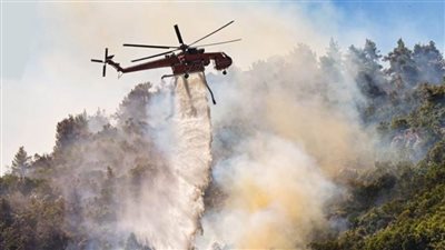اليونان: بدء جهود البحث والإنقاذ إثر تحطم طائرة خلال مكافحة حرائق الغابات