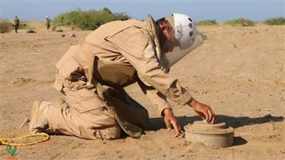 مركز الملك سلمان للإغاثة ينزع 856 لغمًا عبر مشروع 