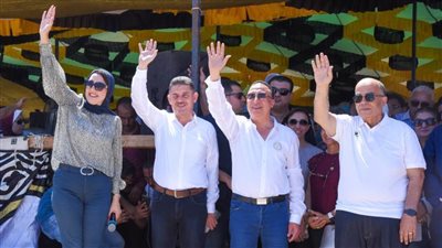 محافظ الإسكندرية يطلق فعاليات العيد القومي الـ71 للإسكندرية بموكب مهيب على طول الكورنيش 