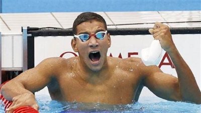 التونسي أحمد أيوب الحفناوي يتوج بذهبية سباق 800 متر سباحة حرة