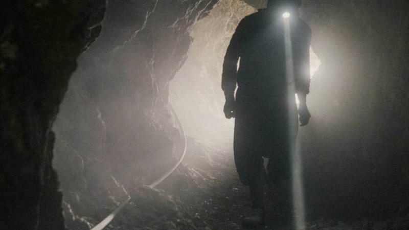 منجم أفغاني