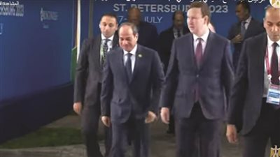 عاجل.. الرئيس السيسي يصل إلى مقر انعقاد القمة الأفريقية الروسية