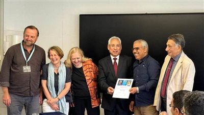 رئيس جامعة المنيا يشيد بالنجاحات التي حققتها اتفاقية التعاون مع جامعة هيلدسهايم الألمانية 